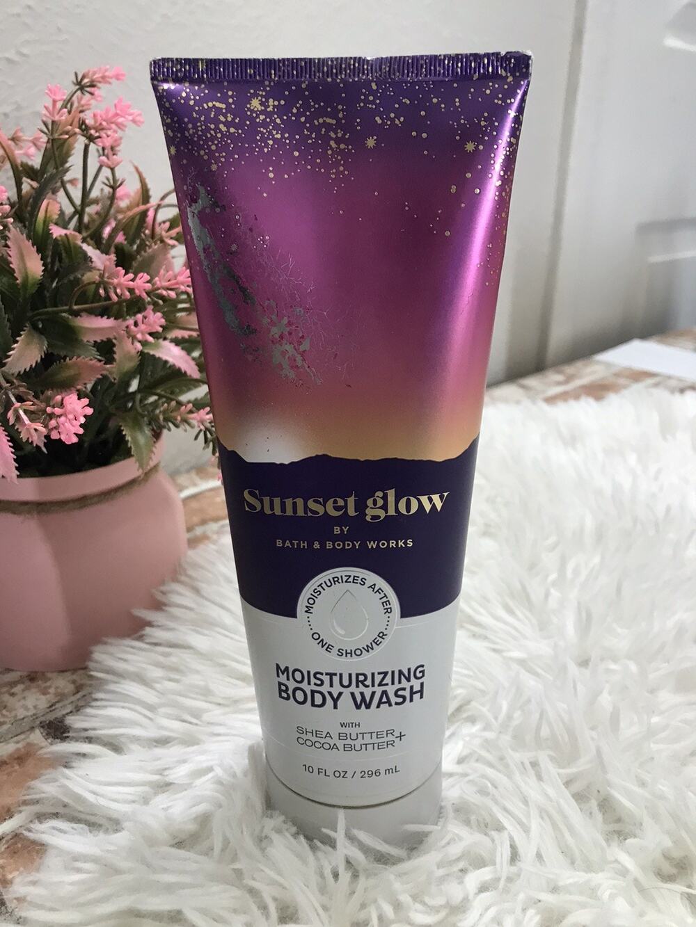 1 Bath & Body Works SUNSET GLOW Body Wash Moisturizing Body Shower Gel 10 oz